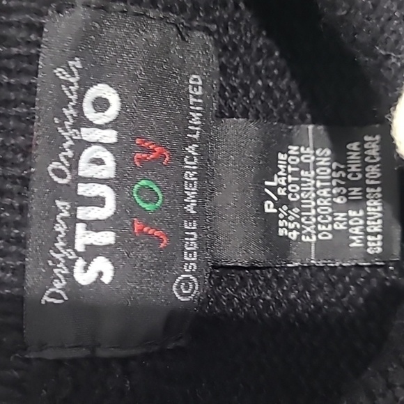 Designers Originals Studio Christmas P/L Sweater - Picture 5 of 6